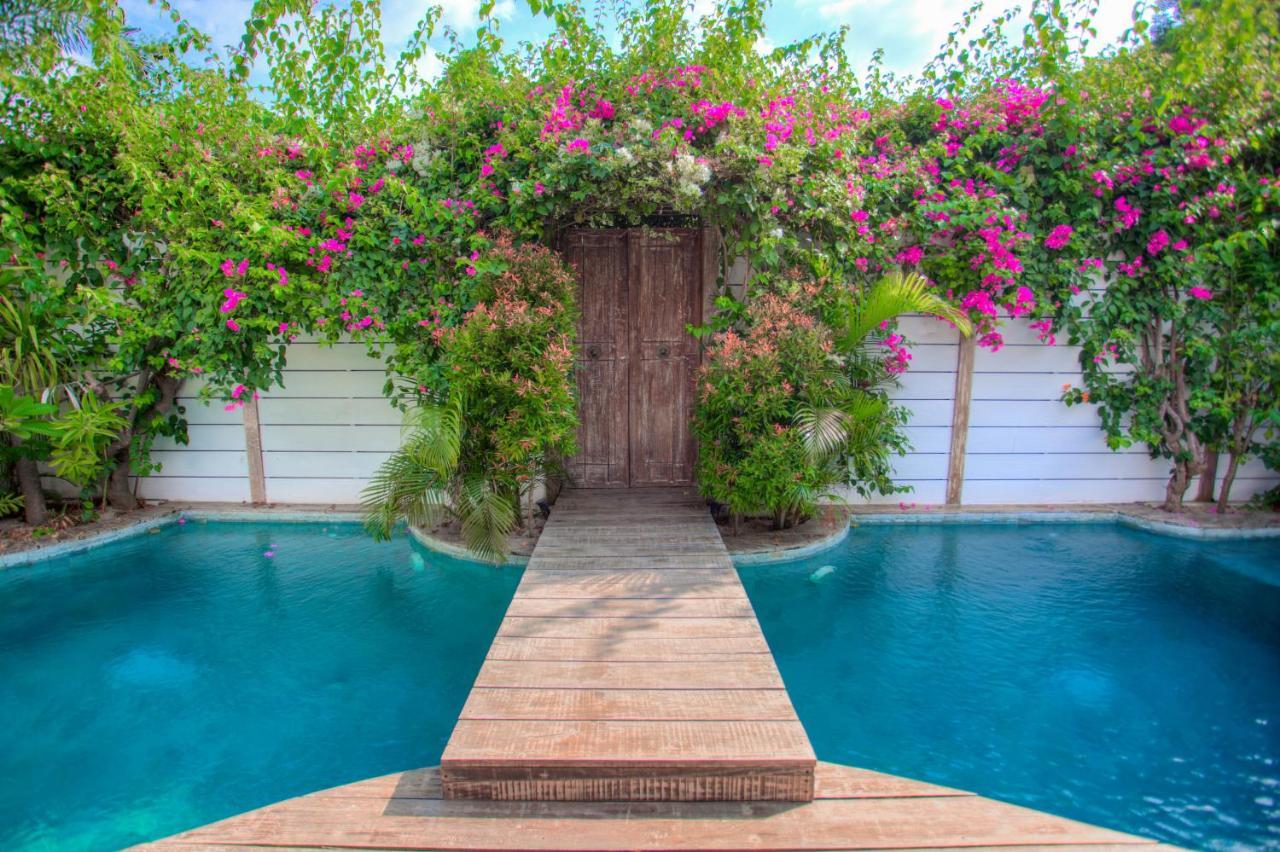 Atoll Haven Villas Gili Air Exterior photo